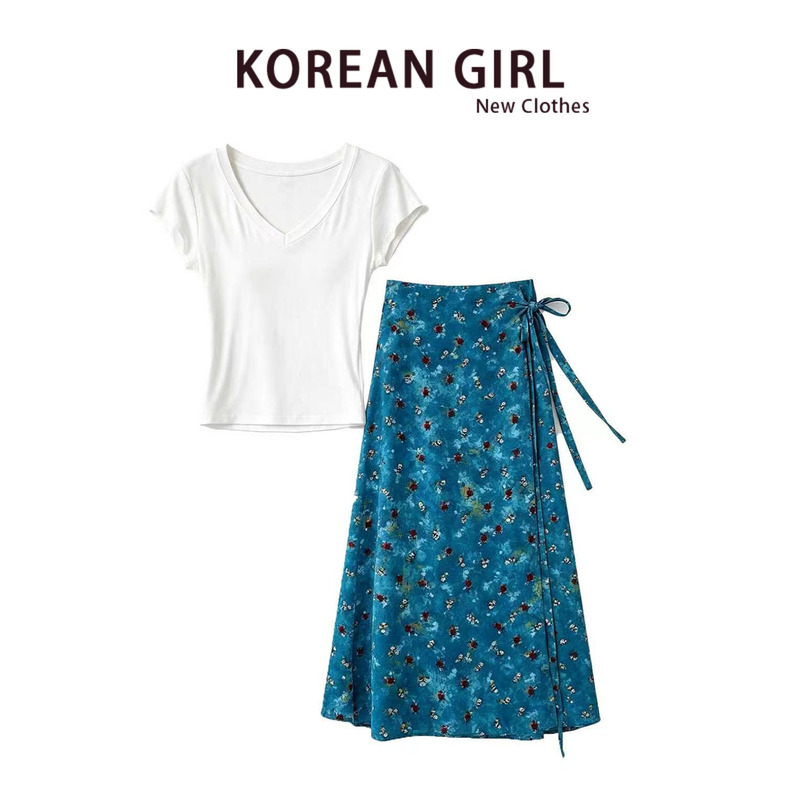 Vacation Style Blue Floral Oil Painting Lace-Up Skirt for Women, Summer Hot Girl V-Neck Short-Sleeved T-Shirt and Long Skirt Two-Piece Set