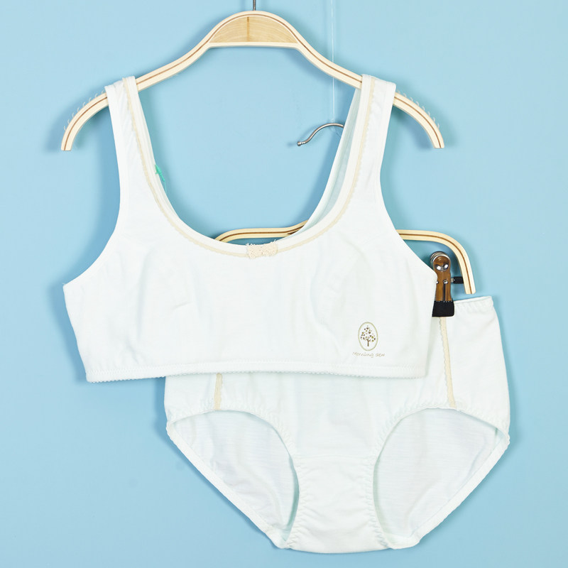 Bai Ling Bai Li cotton thin section of girl's underwear development period junior high school students vest-type underwireless bra 91002