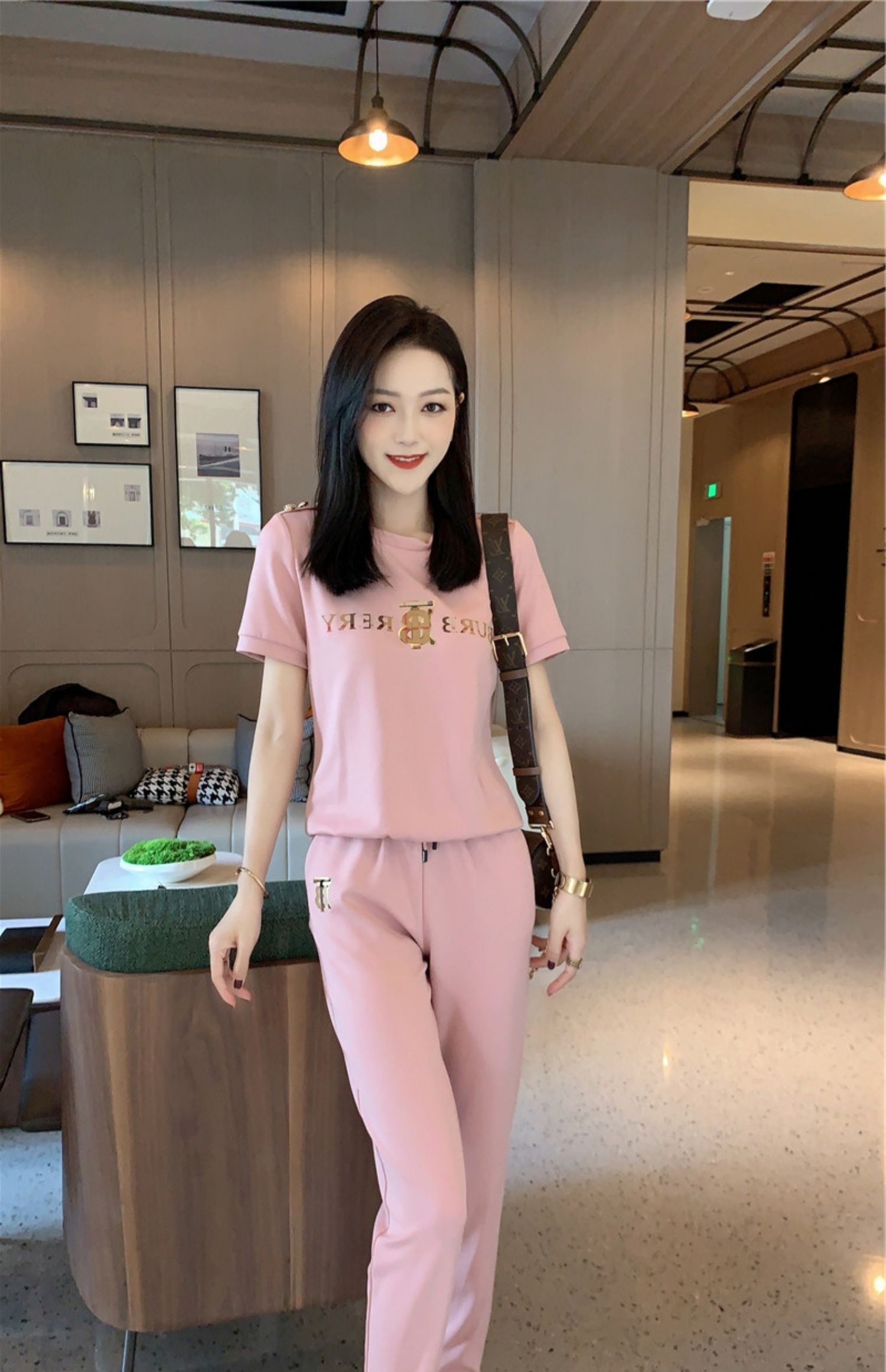 C8686 2450K ÁO SƠ MI NỮ JIARELA CẢ BỘ 2 MÓN MÙA HÈ PHONG CÁCH HÀN QUỐC TRÔNG TRẺ HƠN TUỔI THỜI TRANG NỮ G05 SẢN PHẨM MỚI