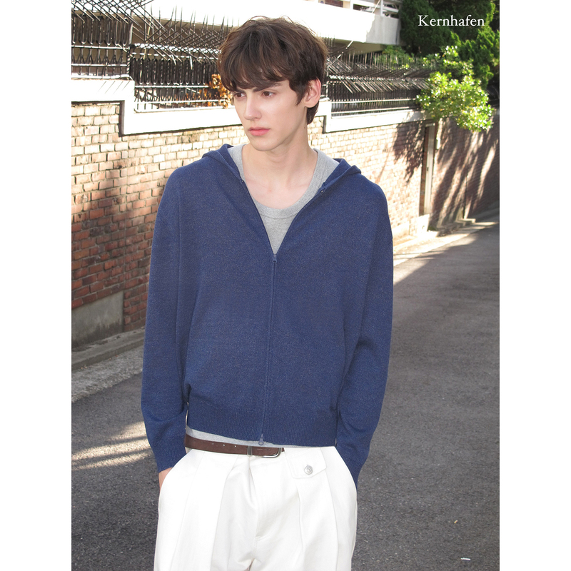 What Should I Do if I Want to Keep the Zipper-Up Hooded Sweater Jacket on Directly Attached to My Body and Don'T Want to Take It Off? Kernhafen