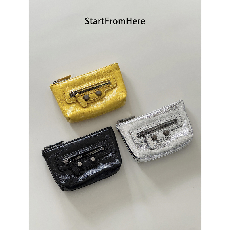 Startfromhere|Motorcycle Coin Purse, First-Layer Oil Wax Leather, High-End Sweet and Cool Style Key, Earphone, and Card Holder Startfromhere|Motorcycle Coin Purse, First-Layer Oil Wax Leather, High-End Sweet and Cool Style Key, Earphone, and Card Holder