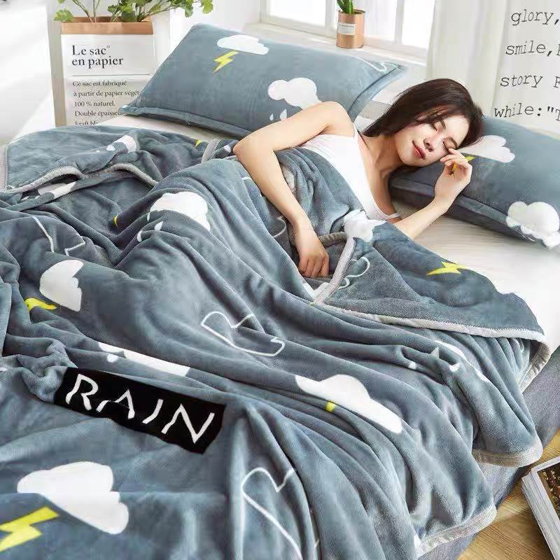 Coral Blanket, Summer Air-Conditioning Blanket, Nap Quilt, Spring and Autumn Thin Bed Sheet, Single-Person Office Flannel Blanket Coral Blanket, Summer Air-Conditioning Blanket, Nap Quilt, Spring and Autumn Thin Bed Sheet, Single-Person Office Flannel Blanket