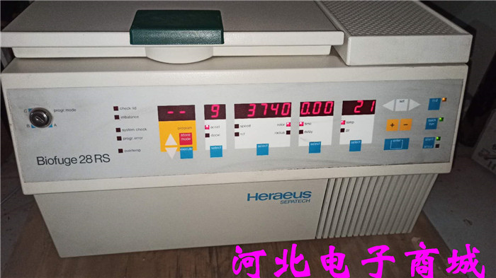 Heraeus German Hurley's high-speed frozen centrifuge Heraeus Biofuge 28Rs centrifuge