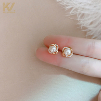 Pearl earrings 2021 New Tide temperament advanced sense four-leaf clover earrings Sterling sterling silver light luxury small exquisite earrings