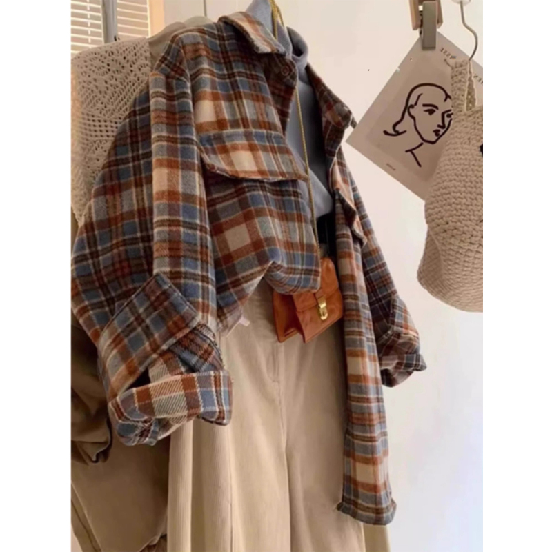 Extra Large Size Unique and Beautiful Autumn Coat for Women, Plus Size Fat mm 2025 New Thickened Plaid Shirt Top for Women