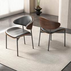 Accessible Luxury Silent Style Dining Chair Leather Soft Bag Designer Modern Curved Wood Cafe Solid Wood Chair For Home Study Chair