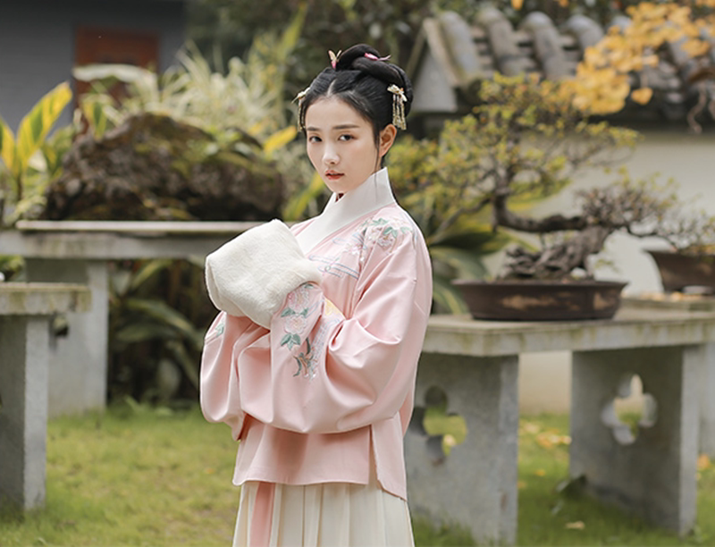 漢服中襖裙和襦裙 究竟有什麼區別 淘寶海外