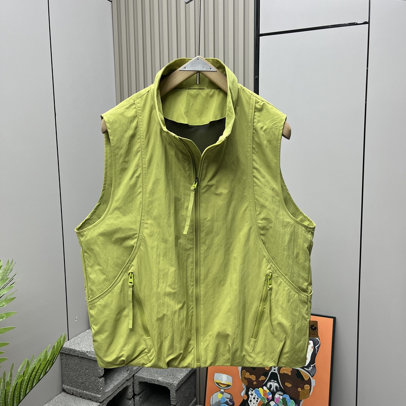 2026 Functional Style Vest for Men and Women, New Spring/Summer Loose Stand Collar Outdoor Trendy Brand Sleeveless Vest Jacket