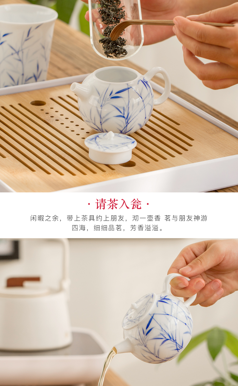 Jingdezhen hand - made tureen kung fu tea set household of Chinese style of blue and white porcelain ceramic cups teapot gift boxes