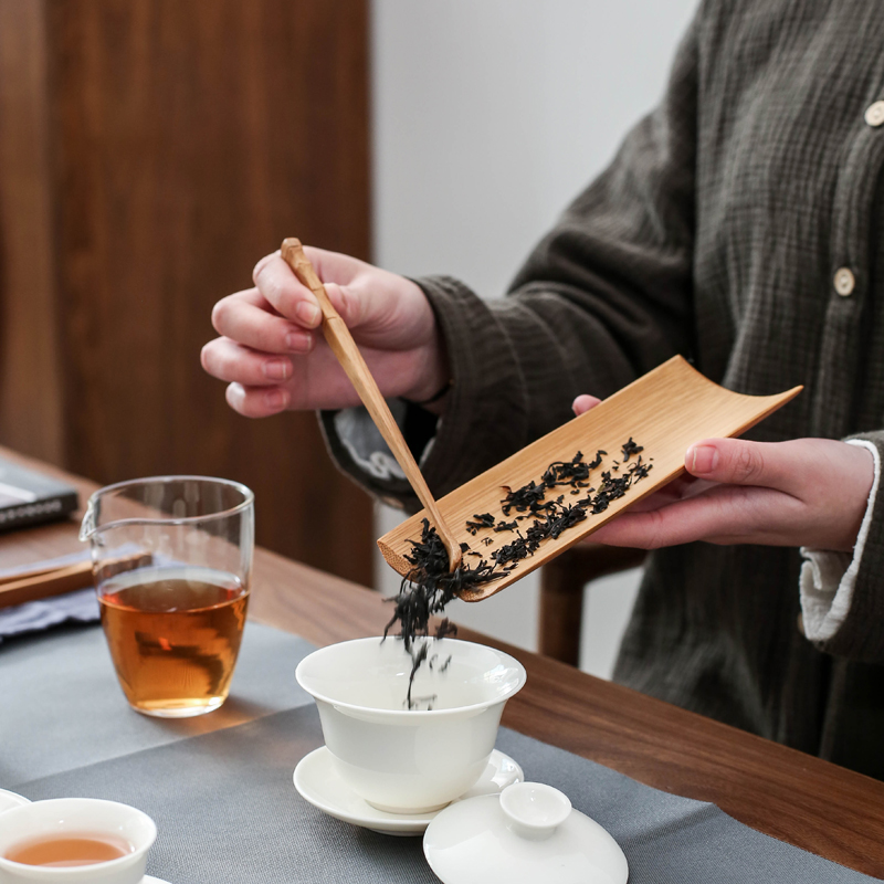 The Set of travel group of dehua white porcelain ceramic tea Set, tea art would suit portable package kung fu tea tureen contracted