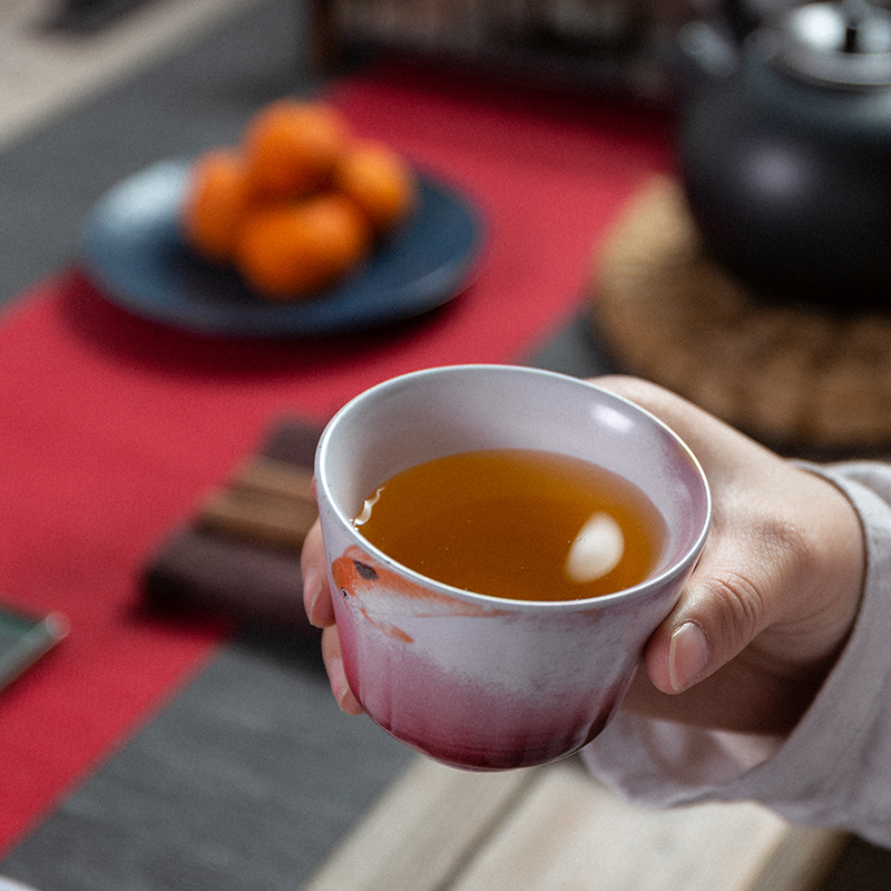 Poly real (sheng creative tea seasons up ceramic cups, kung fu noggin masters cup hand - made fish box every year