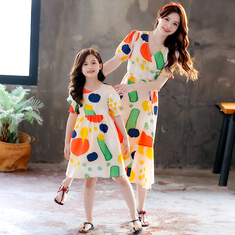 Parent-Child Clothing 2021 Summer New Tide Women's Fried Street Girls Dress Summer Dress Thin Children's Skirt Beach Skirt