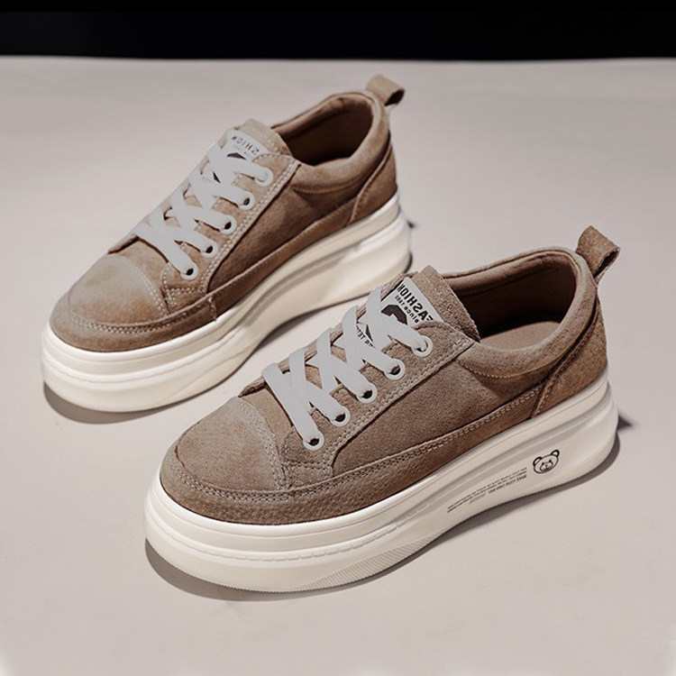 Givenivan Refresh Wind Female ~ Autumn new board shoes in the tide of slippers plus velvet winter