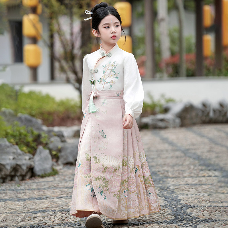 2026新款马面裙女童古风汉服新中式大童儿童古装唐装套装国风春装