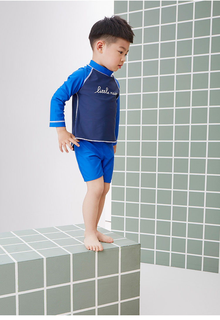 LN nhỏ ngây thơ BlueBlue chàng trai và cô gái lướt quần áo phù hợp với trẻ em áo dài tay chống nắng áo tắm đồ bơi nam và nữ đồ bơi nữ sinh