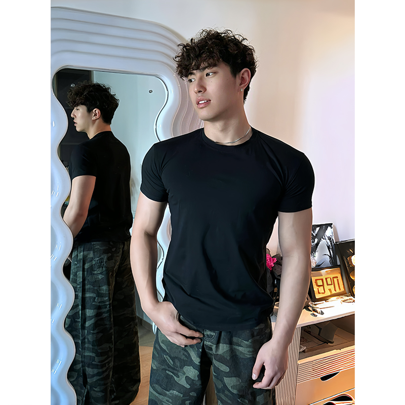 黒の袖口付きフィットネス半袖Tシャツメンズ夏タイトウエスト半袖スリムフィット筋肉トレーニングスーツ