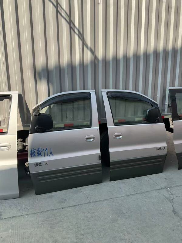 Jac Refine Original Car Parts, Front Door Assembly, Front Door for Driver and Passenger, Left and Right Front Doors, Original Disassembly Jac Refine Original Car Parts, Front Door Assembly, Front Door for Driver and Passenger, Left and Right Front Doors, Original Disassembly