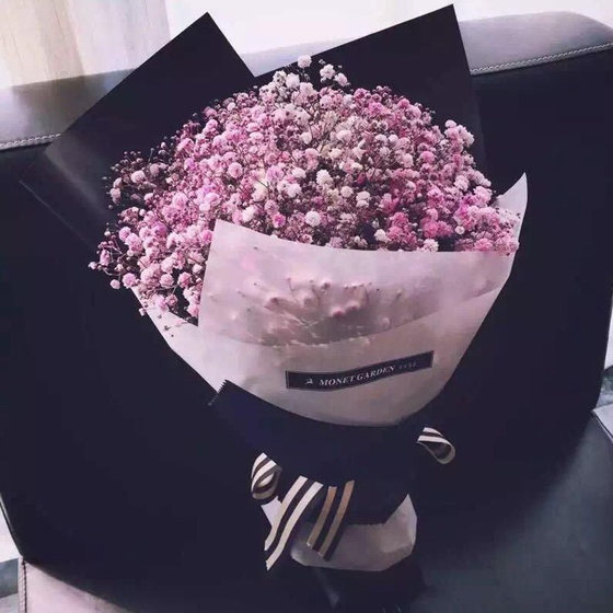 March 8th Goddess' Day pink baby's breath flowers birthday bouquet intra-city flower delivery Fuzhou Quanzhou Xiamen flower delivery