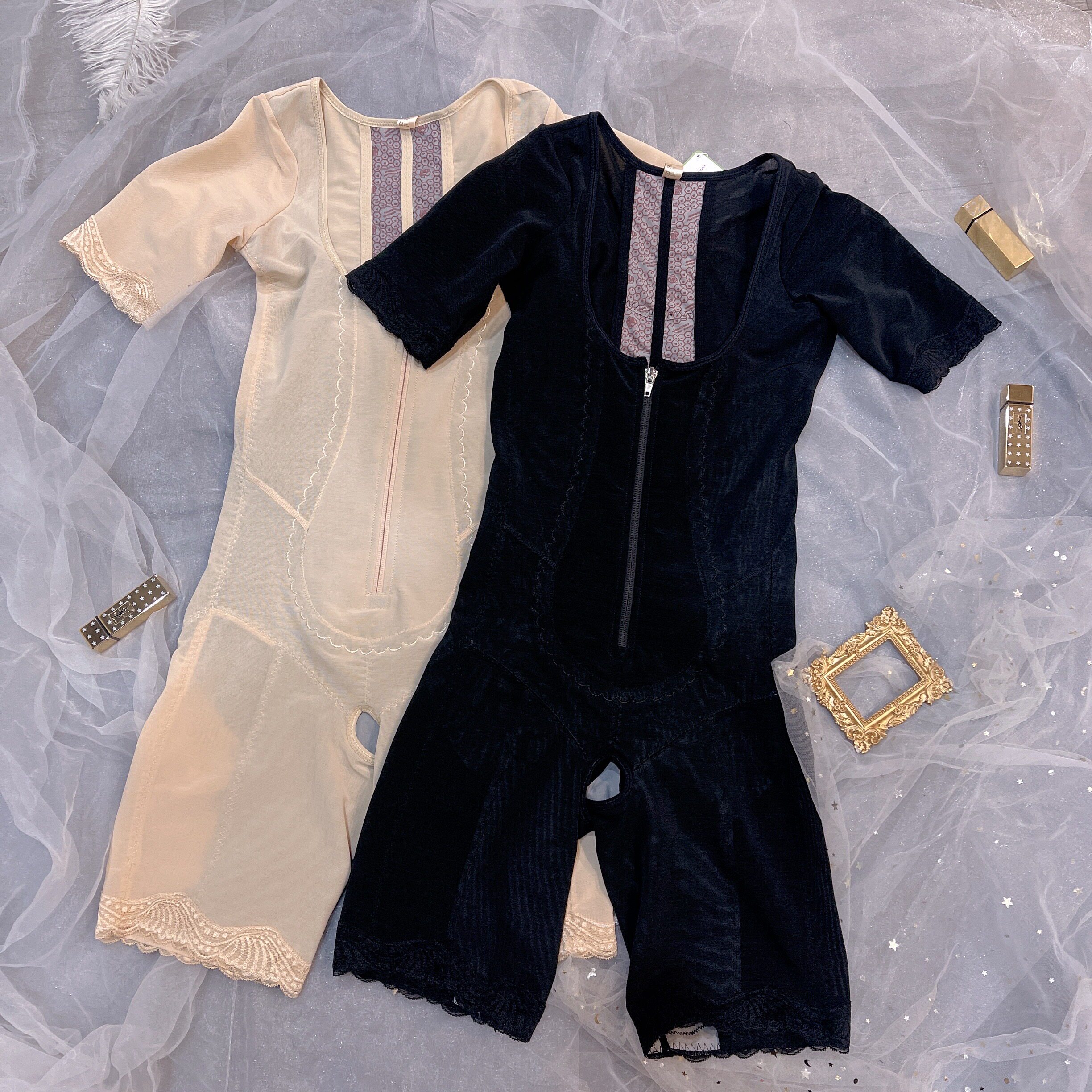 The Yangyang Custom (Beauty Painted Scroll) Even with a body shape management mold C127