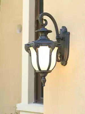 Outdoor wall lamp waterproof Sun table lamp European antique Villa Garden aisle corridor courtyard outdoor wall light LED