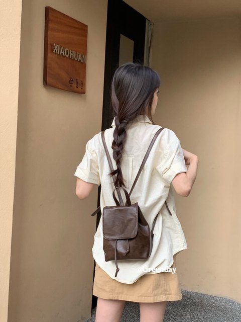 Greenday retro ສີນ້ໍາຕານ backpack ຂະຫນາດນ້ອຍ versatile high-end bag mini drawstring backpack ຖົງບ່າຫນັງອ່ອນ