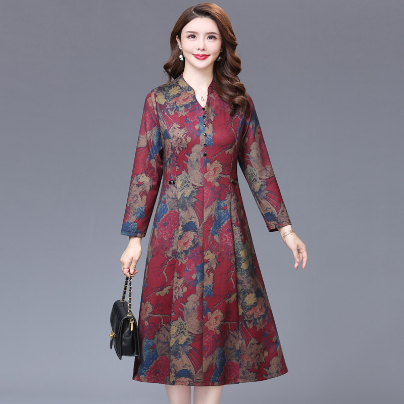 2021 spring new fashion V-neck age reduction printing middle-aged mom long-sleeved slim slim mid-length dress