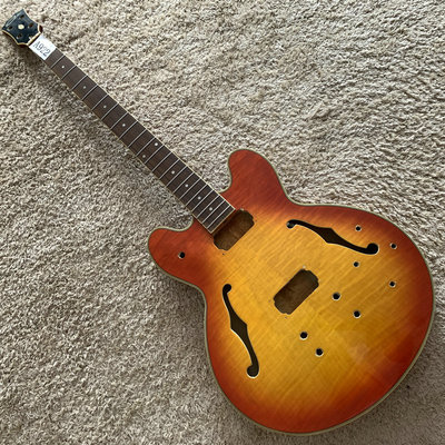 Бренд Devlin Half -Tempty Heart Jazz Bes Jazz Полуфинансированные продукты без аксессуаров инвентаризации Maple Tiger Pattern Tobacco