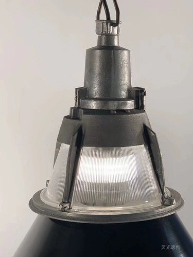 Вуоне Lingguang yichuang Retro Loft Loft Loft Loft Style Laft Lamp Restaurant Bar Ностальгическая люстра для одно головы