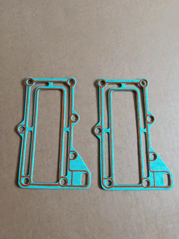 Two - horsepower 2 stroke 12 hp engine motor engine gasoline engine stern tail machine exhaust cover pad pair