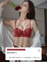 Бордовое нижнее белье