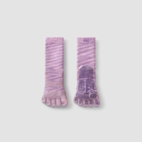 [Средней длины, 1 пара] Атлас, окрашенный в фиолетовый цвет