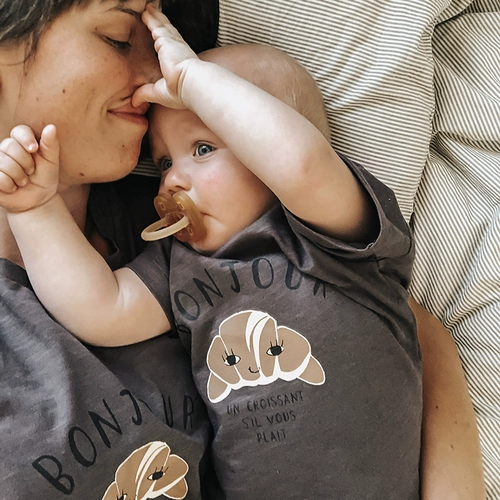 Осенний хлопковый брендовый детский тонкий бамбуковый лонгслив подходит для мужчин и женщин, детская одежда