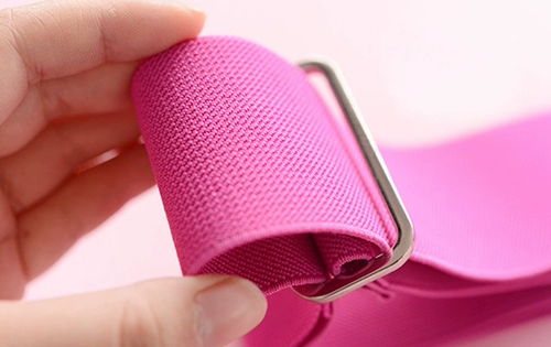 Чемодан, пакет, резинка для крепления багажа