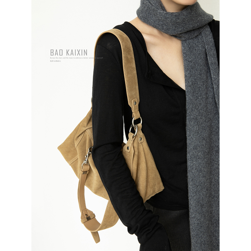 Fashionable Design Suede Bag 2026 Autumn and Winter New Single Shoulder Crossbody Handbag Frosted Cowhide Commuter Bag Underarm Bag Fashionable Design Suede Bag 2026 Autumn and Winter New Single Shoulder Crossbody Handbag Frosted Cowhide Commuter Bag Underarm Bag