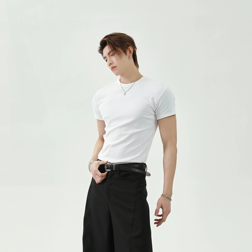 Цветная базовая футболка с круглым воротником для отдыха, с рукавом, в американском стиле