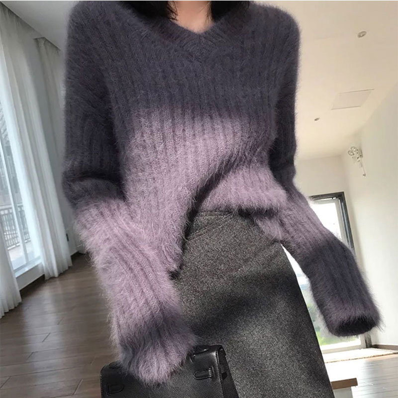 Sweater women's loose V-neck pullover lazy wind top retro Hong Kong style outer wear autumn and winter vintage mohair hairsen series ins