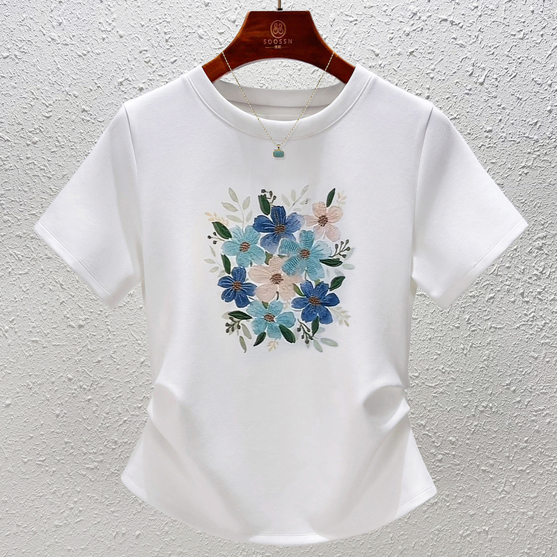 Gediboni 2026 Summer White Round-Neck T-Shirt for Women, Short-Sleeved, Heavy Embroidery, Vintage Style, Shenzhen Nanyou Top Gediboni 2026 Summer White Round-Neck T-Shirt for Women, Short-Sleeved, Heavy Embroidery, Vintage Style, Shenzhen Nanyou Top