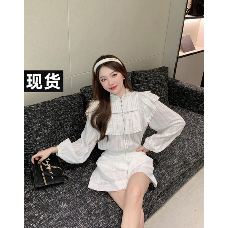 [in Stock] Elegance in the Details_ Heavy Lace Trim Embroidered Shirt, Summer Style, Niche Sun Protection Top