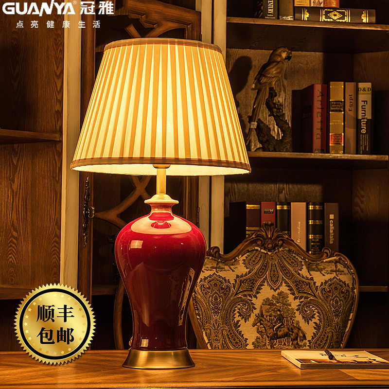 Chinese living room big red ceramic table lamp RETRO study classical bedroom high-grade Villa decoration Model Room table lamp