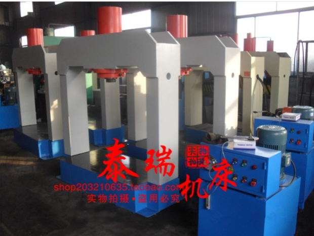 125 tons of solid tire forklift tire pressing machine 160 tons of tire pressing machine dismantling machine forklift tire tire removal machine