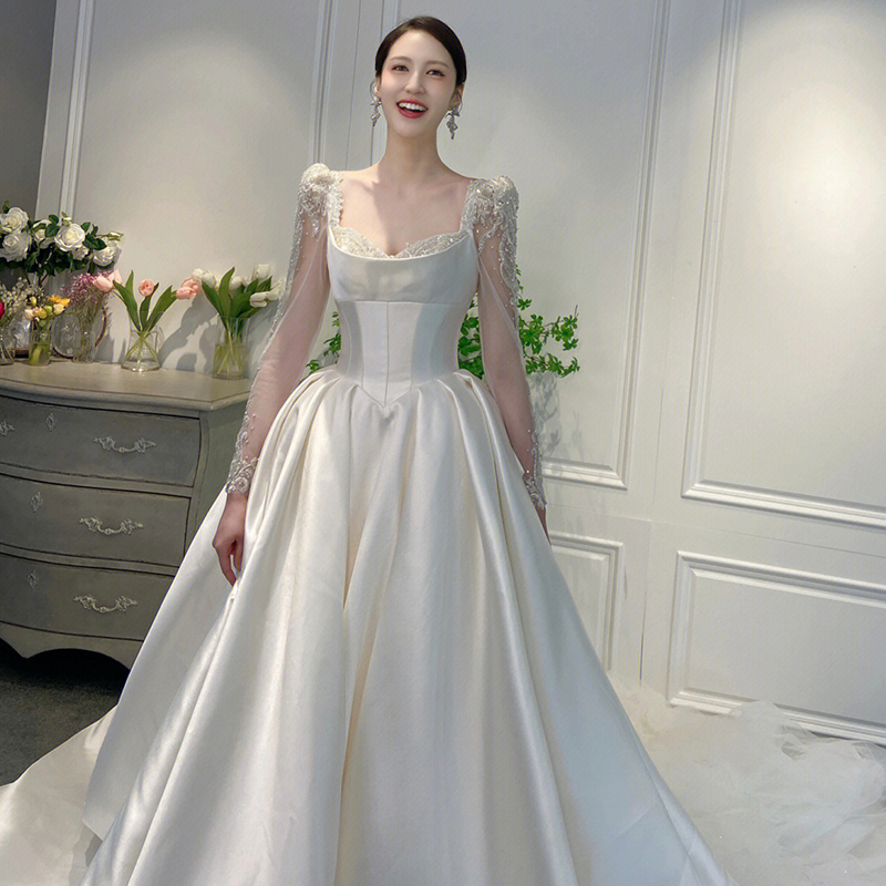 Saton Wedding 2023 New Mainly Mainly Main Gauze Bride Small High -end Heavier Terminal Sleeve Sleeve Sleeve is in the Wind of Fleeing Princess Winter Saton Wedding 2023 New Mainly Mainly Main Gauze Bride Small High -end Heavier Terminal Sleeve Sleeve Sleeve is in the Wind of Fleeing Princess Winter