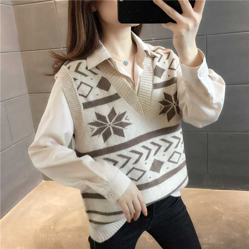 Lingge knitted vest women's 2021 autumn new Korean version loose outer wear sleeveless stacked jacquard V-neck sweater vest