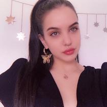 Spot American kgold hollow butterfly earrings good-looking two