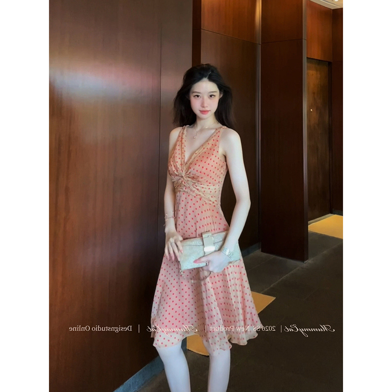 【Warm and Soft】Spring New Silk and Rayon Polka Dot Retro Twist Dress with a Gentle and Elegant Vibe, Short Skirt