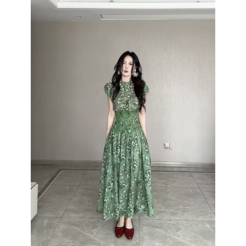 2026 Summer "Monet 7.0" French-Style Elegant Vacation-Style Green Floral Dress with Elastic Waist and a Refined Look