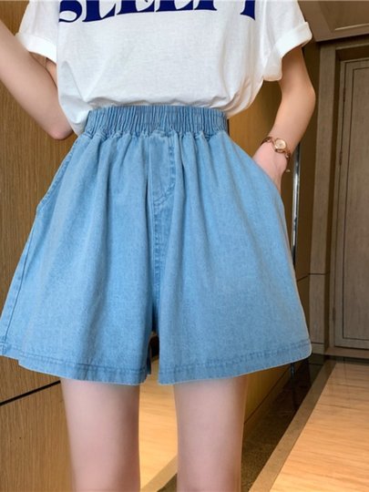 Black wide-leg shorts for women in summer thin high-waisted slim outer wear loose small casual a-line pants trendy ins