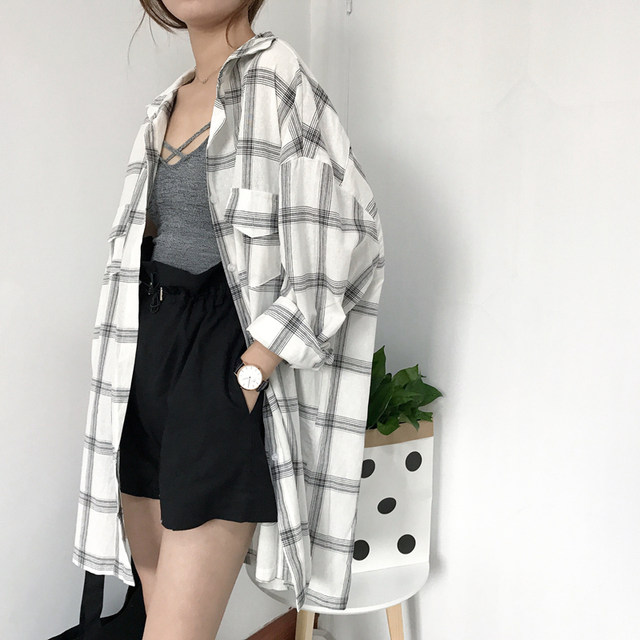 Korean version versatile loose plaid shirt women's loose long-sleeved mid-length shirt sun protection clothing thin cardigan jacket trendy