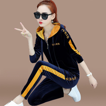Golden Velvet Sports Set Women Spring and Autumn 2020 New Contrast Splice Stripe Size Leisure Sports Two-Piece Tide