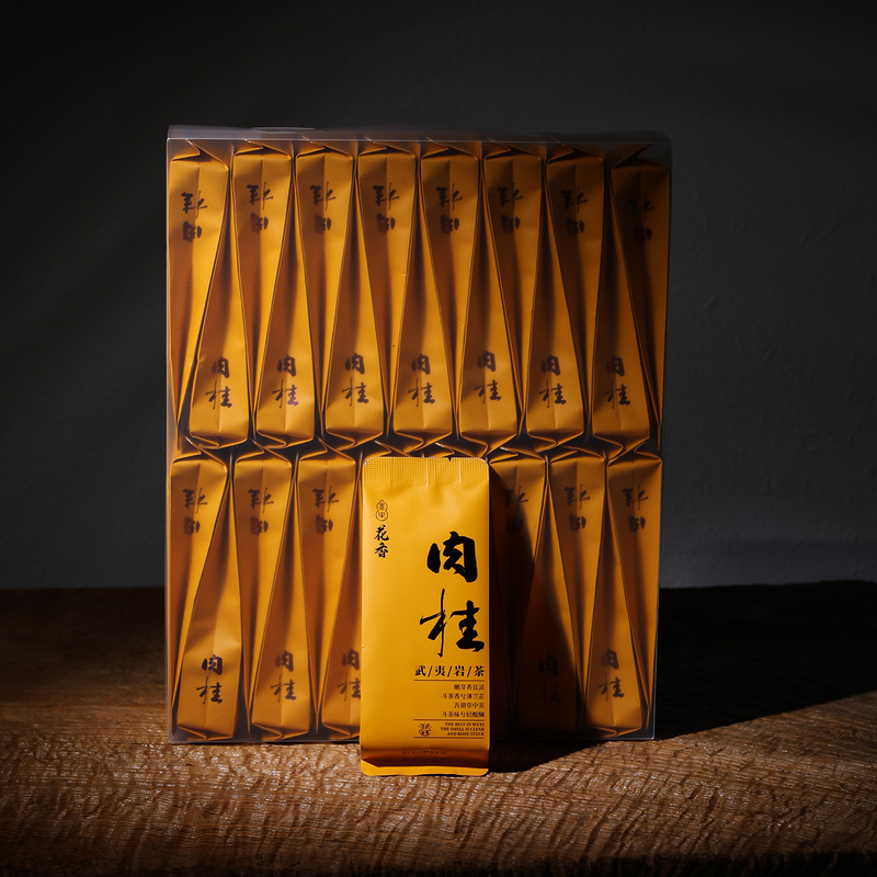 Wuyi Rock Tea with Cinnamon, Strong Aroma, Medium Fire Roasted, Individually Packaged 250g, Portable High-End Daily Supply, High Mountain Rock Tea Wuyi Rock Tea with Cinnamon, Strong Aroma, Medium Fire Roasted, Individually Packaged 250g, Portable High-End Daily Supply, High Mountain Rock Tea