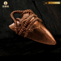 New innovation Palace style State of the country Wind China Chauven Worm Original Red Copper Giant Tooth Shark Tooth Hung Pendant Pendant